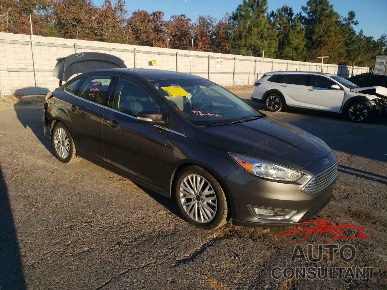 FORD FOCUS 2017 - 1FADP3J22HL208122