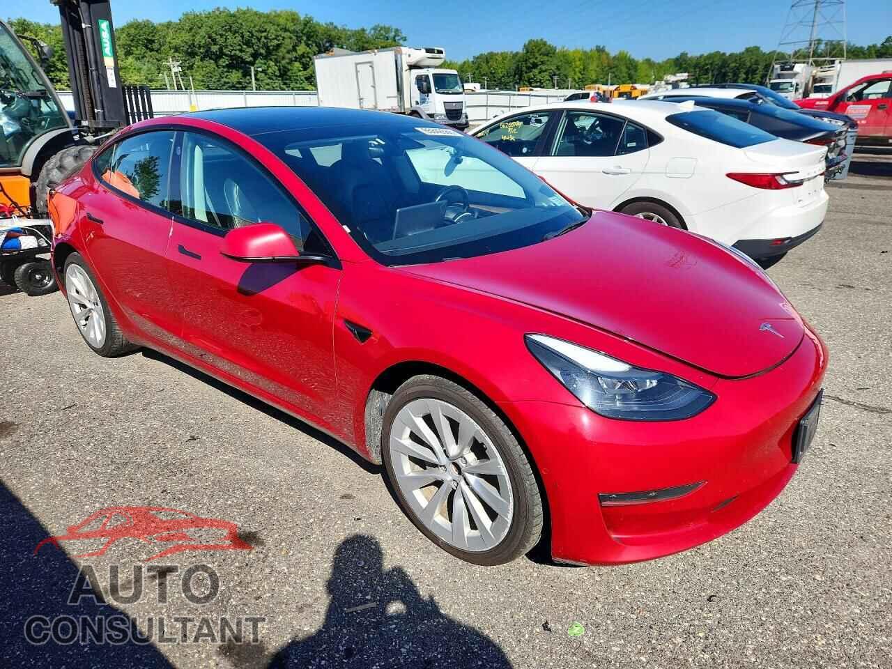 TESLA MODEL 3 2022 - 5YJ3E1EA4NF185359