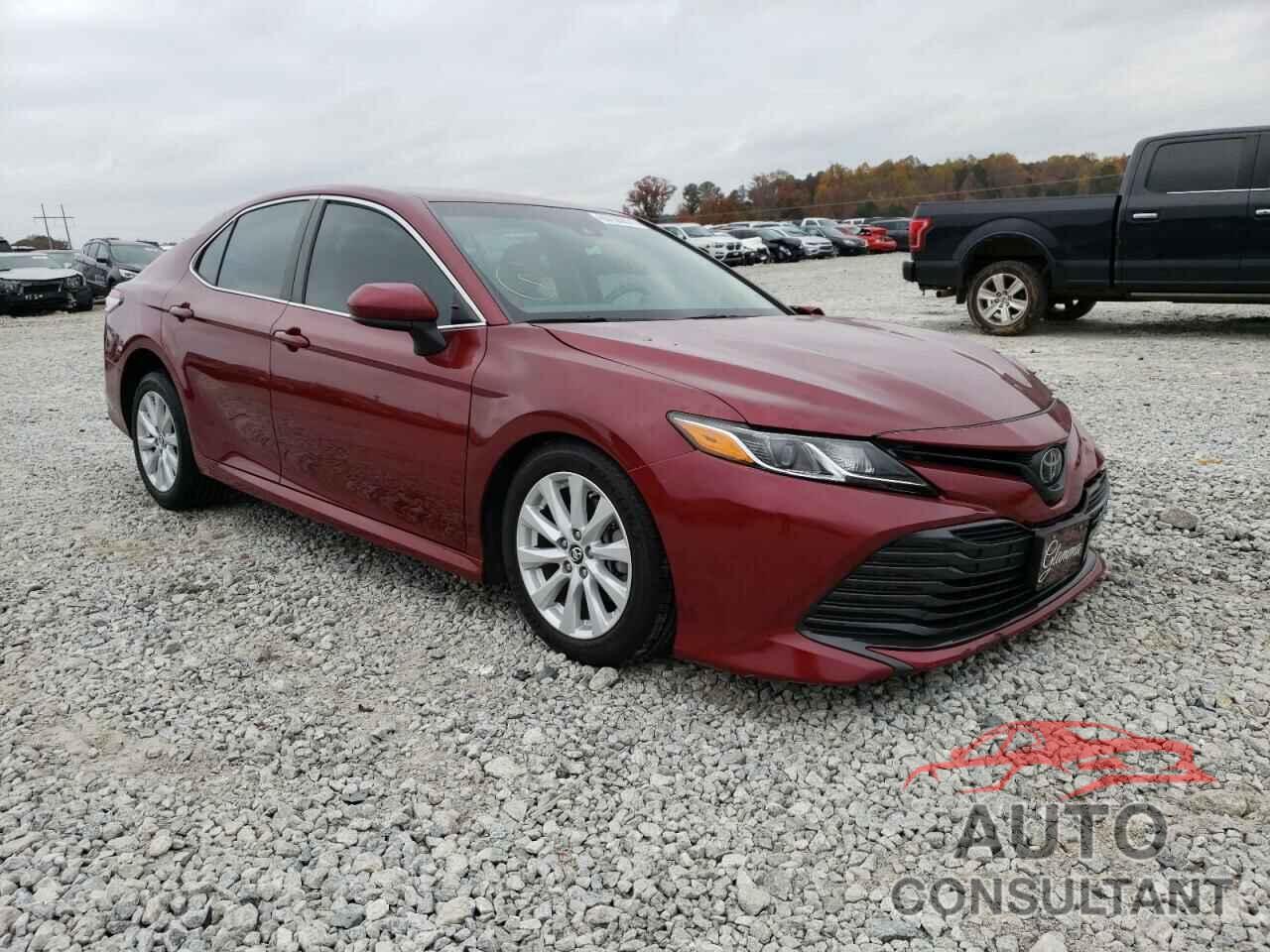TOYOTA CAMRY 2018 - 4T1B11HK7JU621047
