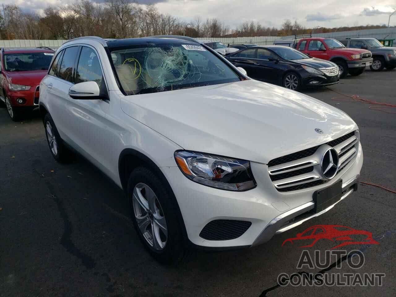 MERCEDES-BENZ GLC-CLASS 2018 - WDC0G4KB8JV018357