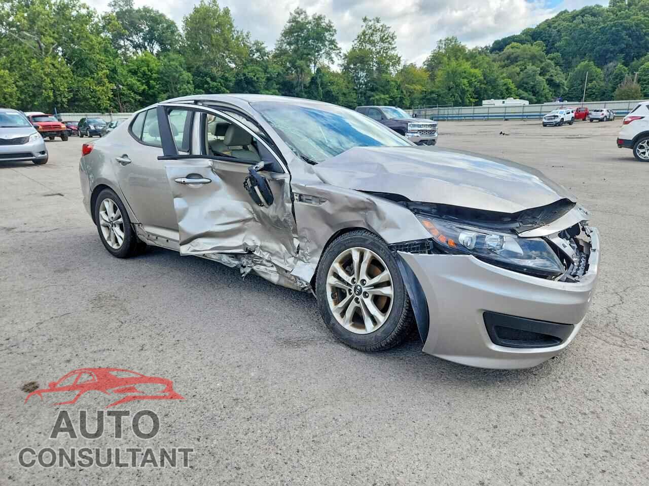 KIA OPTIMA 2011 - KNAGN4A76B5082807