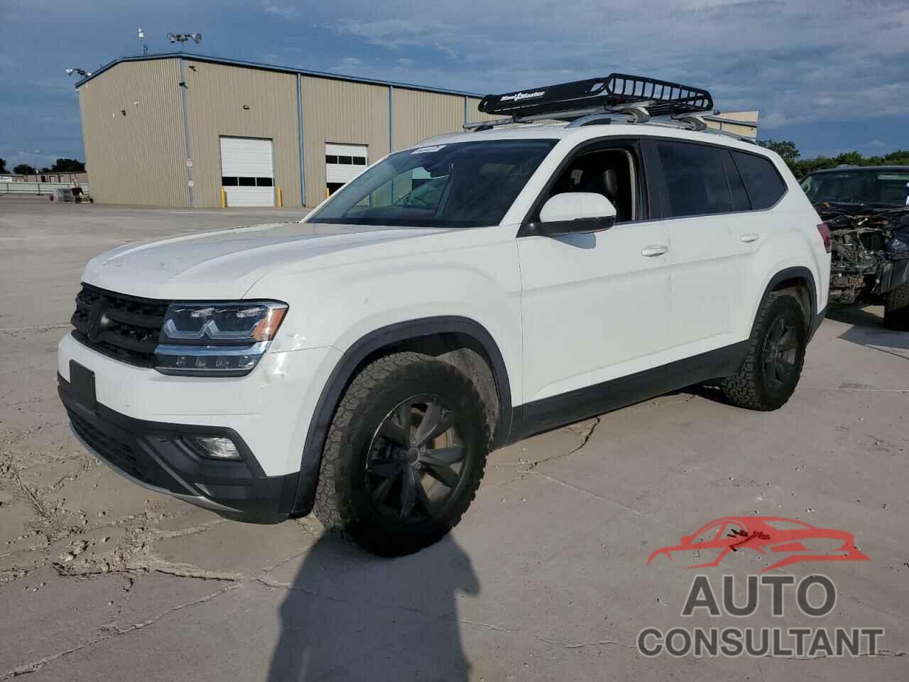 VOLKSWAGEN ATLAS 2018 - 1V2KR2CA0JC564390