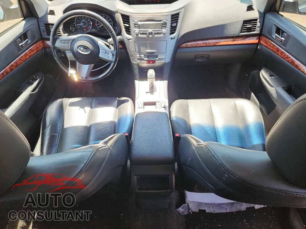 SUBARU OUTBACK 2011 - 4S4BRDKC9B2425541