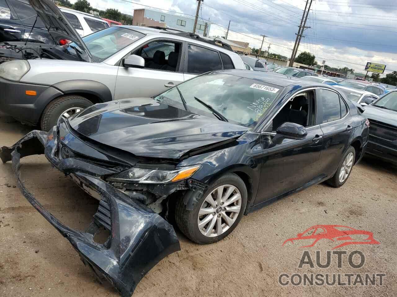TOYOTA CAMRY 2018 - 4T1B11HK5JU019523