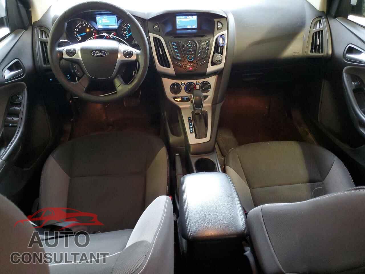 FORD FOCUS 2014 - 1FADP3F26EL393053