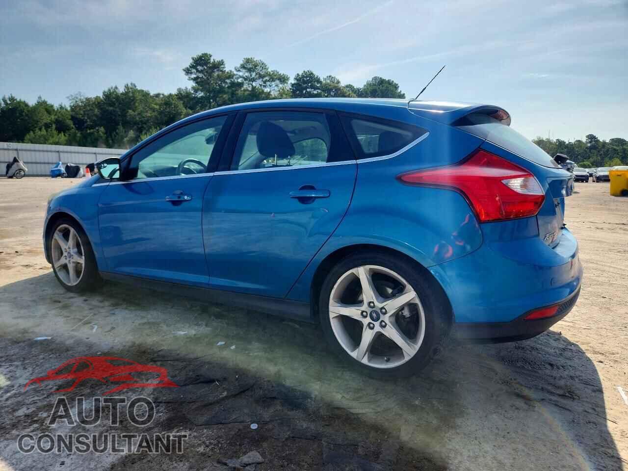 FORD FOCUS 2012 - 1FAHP3N25CL389964