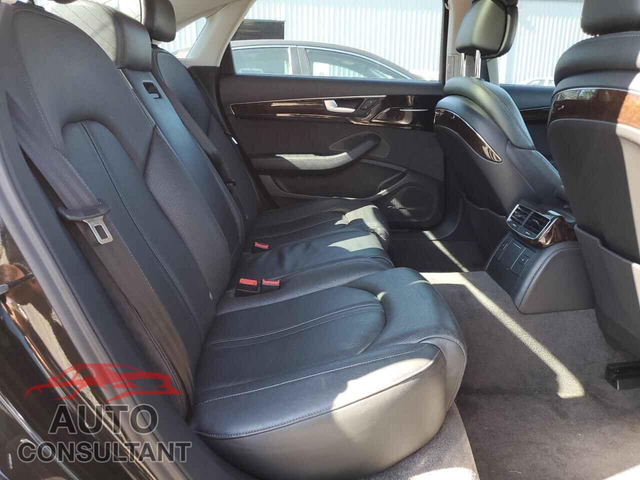 AUDI A8 2011 - WAURVAFD1BN013464