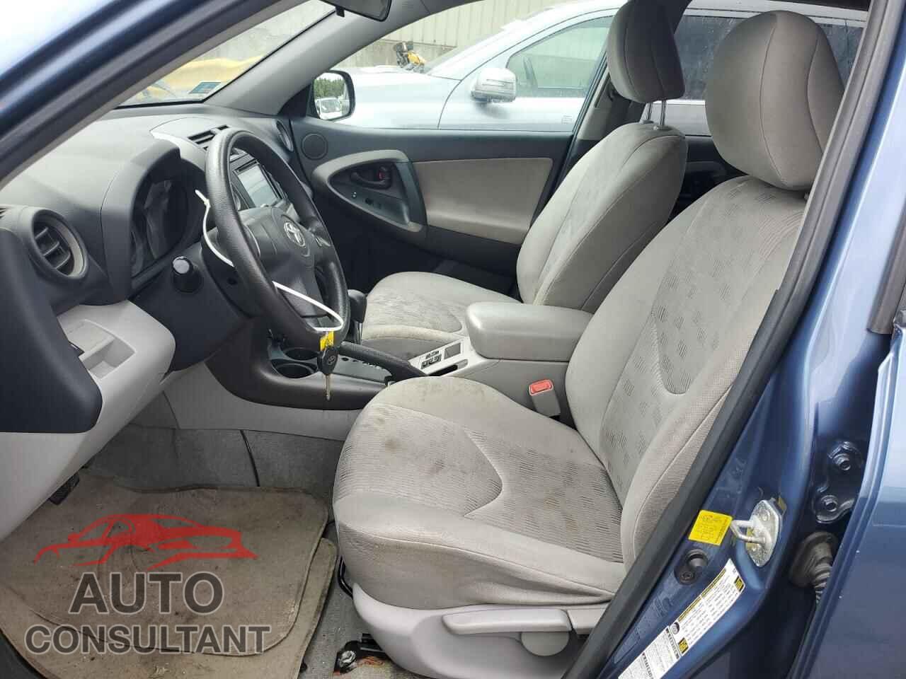 TOYOTA RAV4 2011 - 2T3BF4DV9BW153415