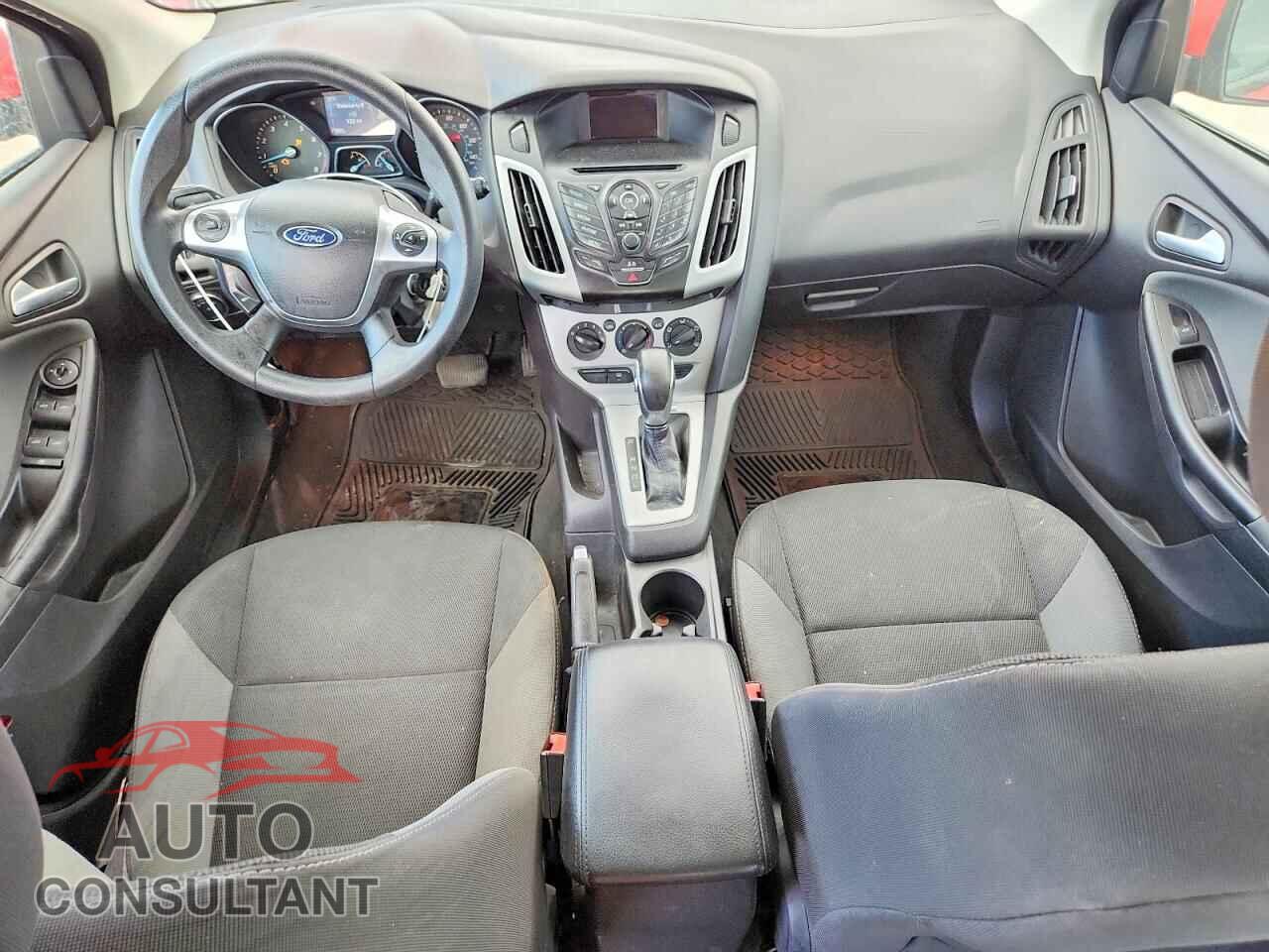 FORD FOCUS 2014 - 1FADP3K24EL246929