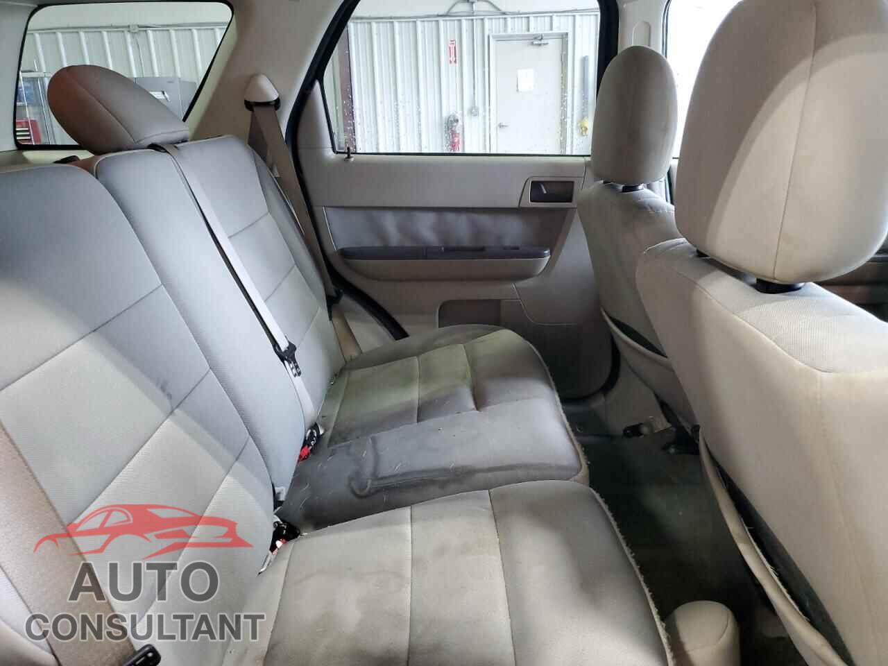 FORD ESCAPE 2011 - 1FMCU0DG5BKA31238
