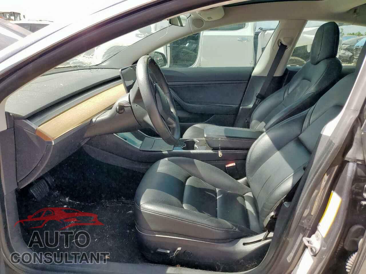 TESLA MODEL 3 2020 - 5YJ3E1EA4LF643964