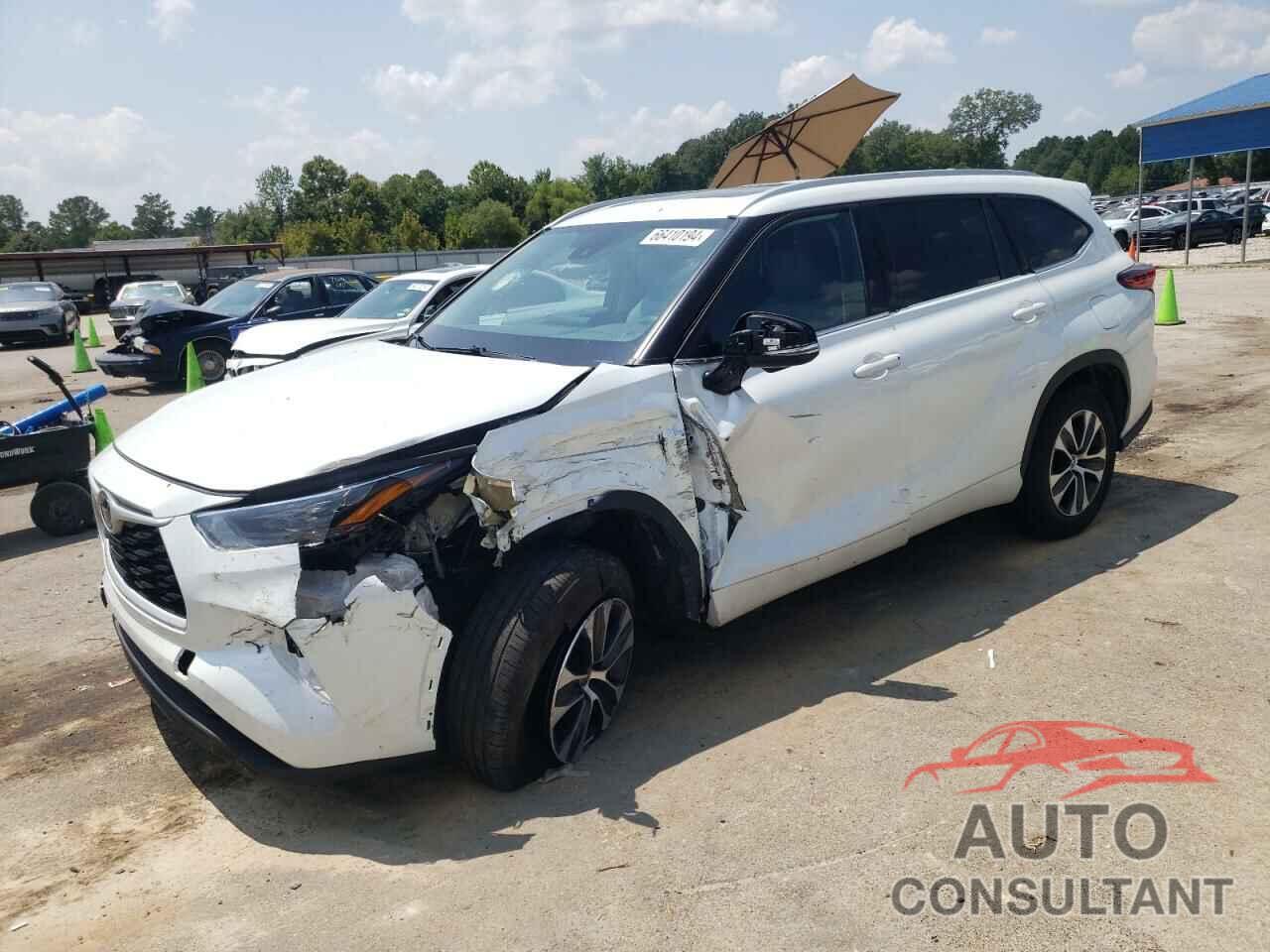 TOYOTA HIGHLANDER 2022 - 5TDGZRAH8NS538432