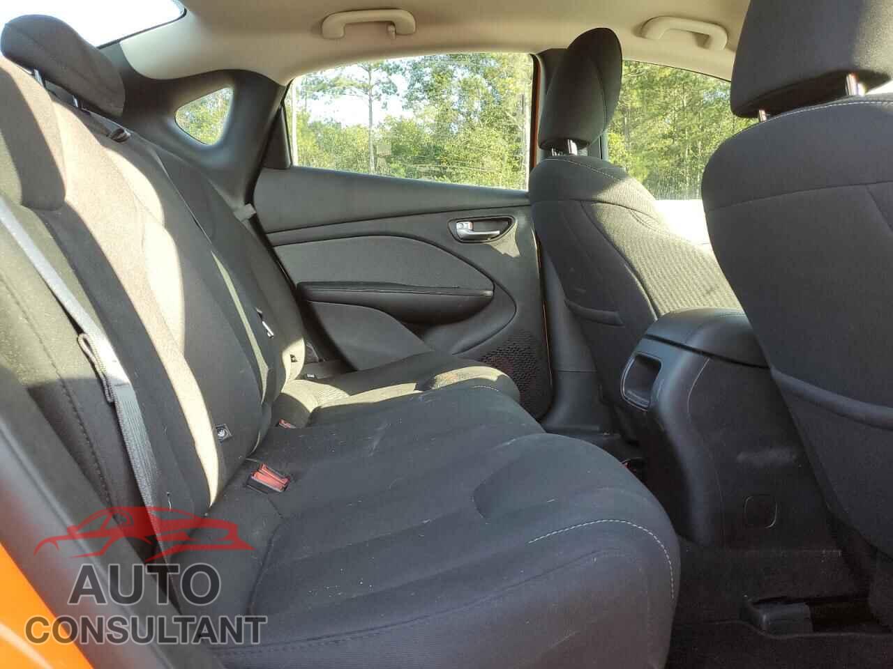 DODGE DART 2013 - 1C3CDFBA0DD335403