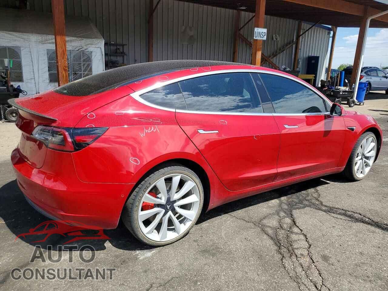 TESLA MODEL 3 2018 - 5YJ3E1EB6JF083578