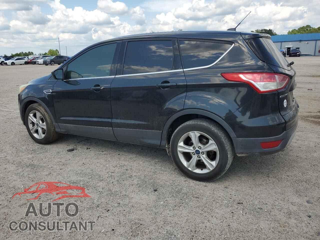 FORD ESCAPE 2015 - 1FMCU0GX2FUC01464