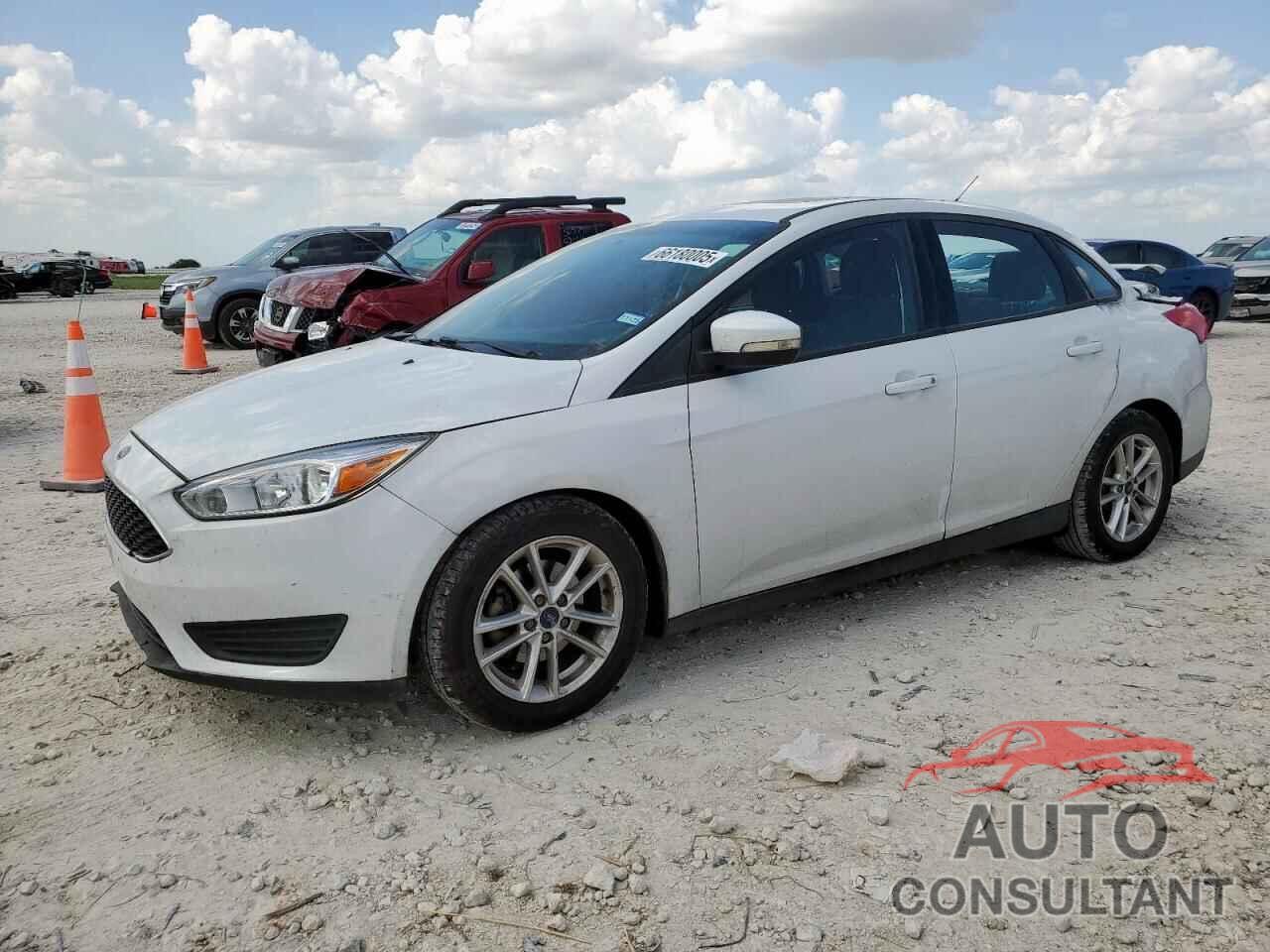 FORD FOCUS 2015 - 1FADP3F22FL249873