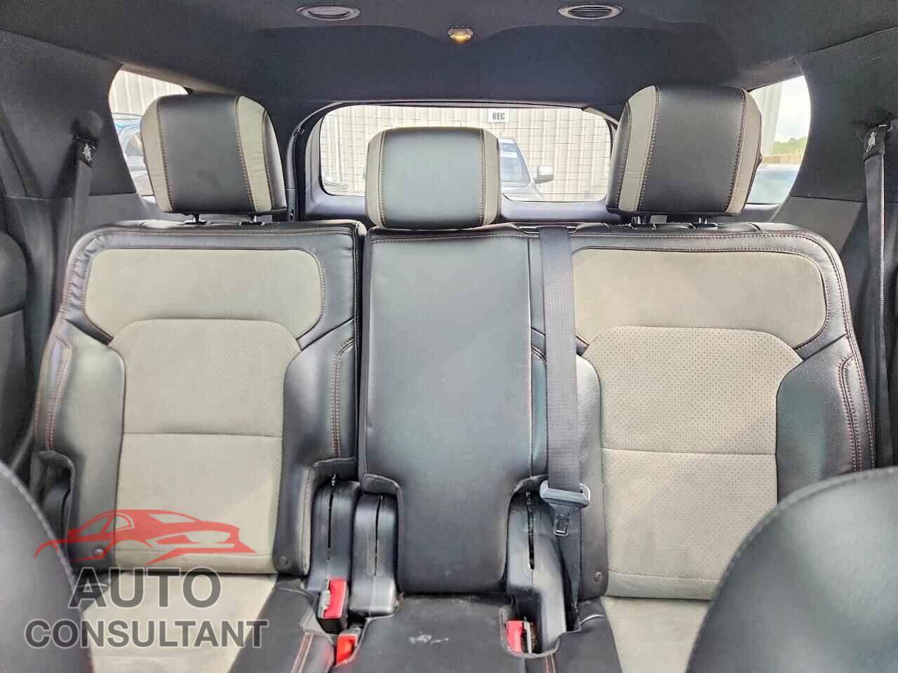 FORD EXPLORER 2017 - 1FM5K8D85HGA56349