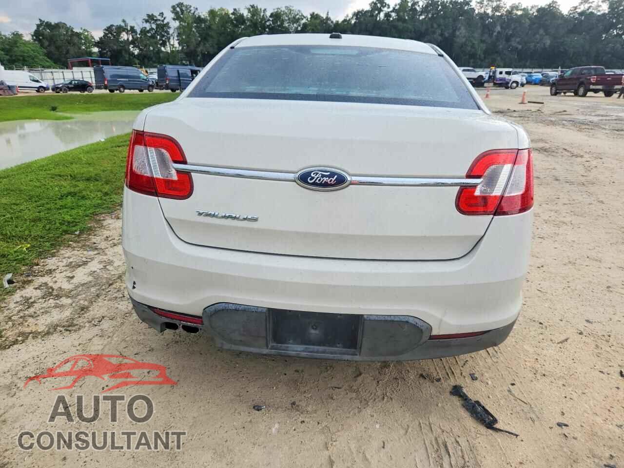 FORD TAURUS 2011 - 1FAHP2DW5BG185803