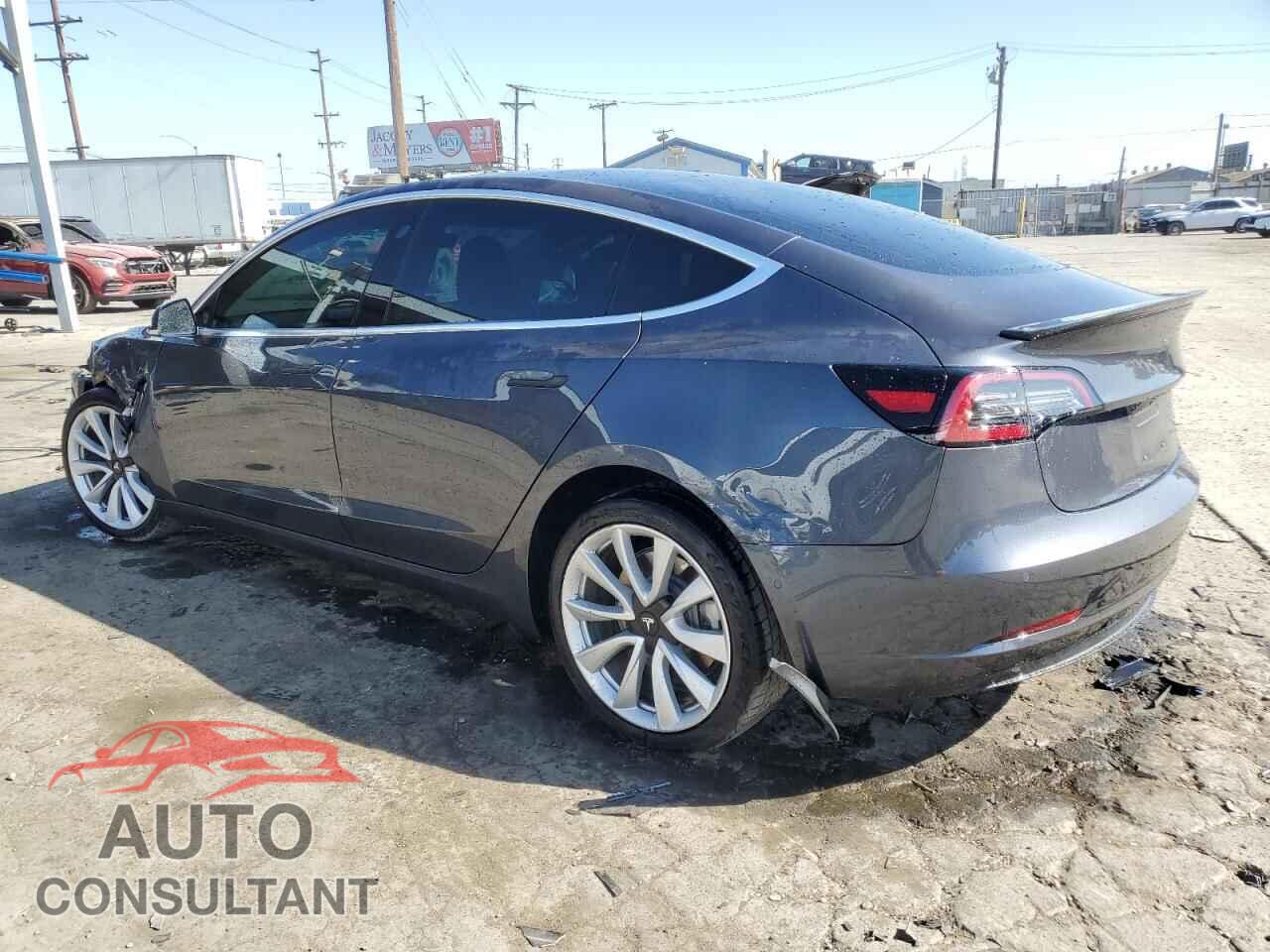 TESLA MODEL 3 2018 - 5YJ3E1EB5JF185311