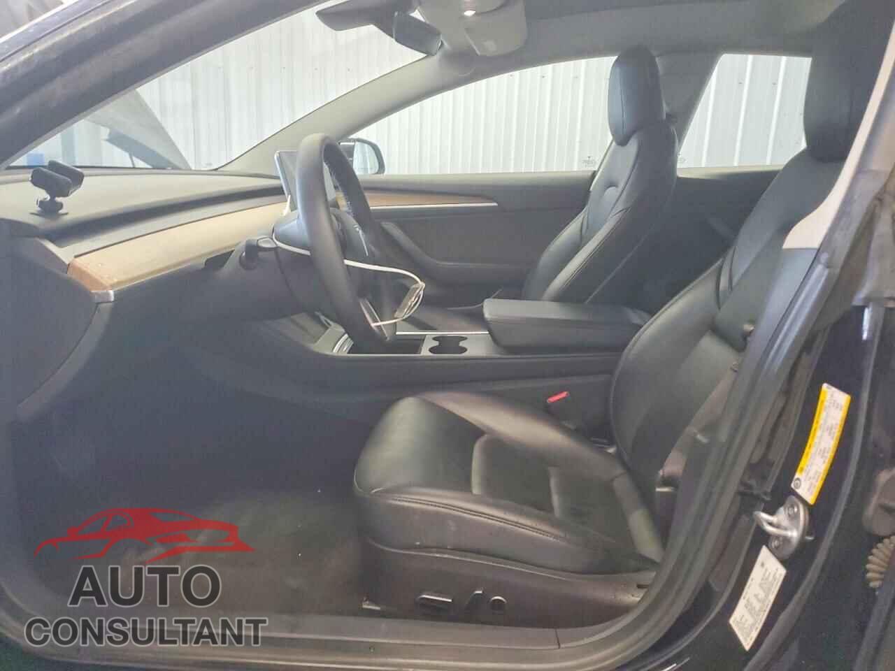 TESLA MODEL 3 2022 - 5YJ3E1EA7NF369310