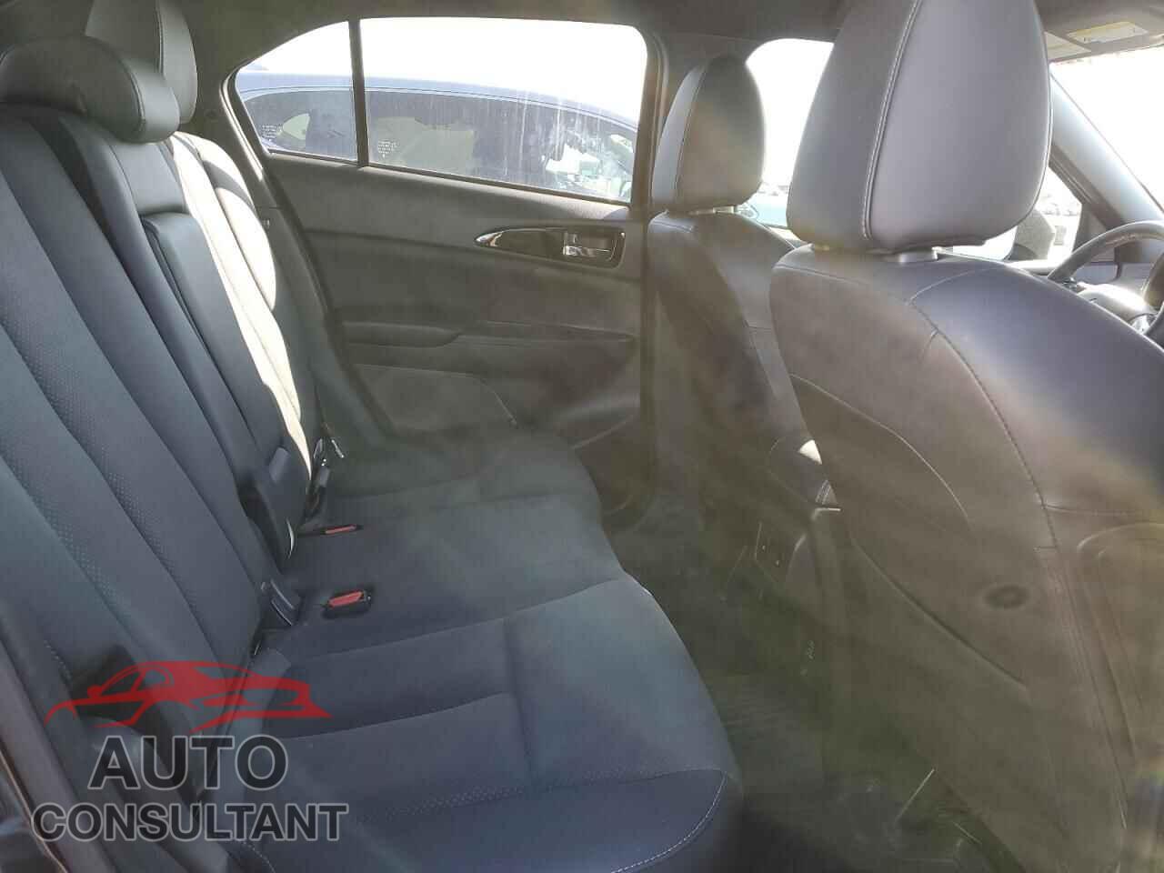 MITSUBISHI ECLIPSE 2023 - JA4ATVAA5PZ601792
