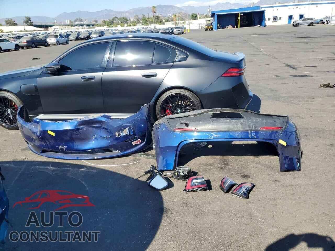 TESLA MODEL Y 2023 - 7SAYGDED9PF963978