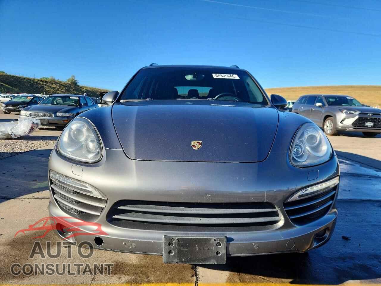 PORSCHE CAYENNE 2012 - WP1AA2A25CLA12644