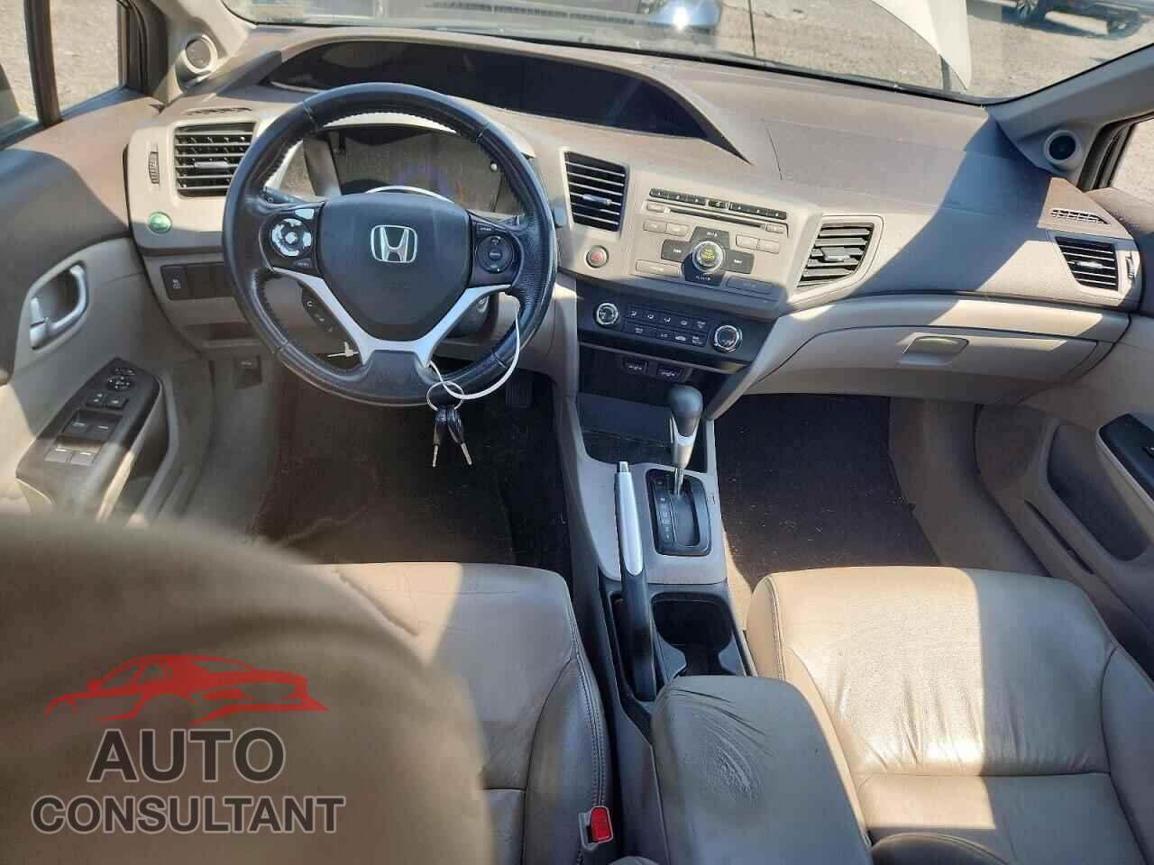 HONDA CIVIC 2012 - 2HGFB2F95CH545263