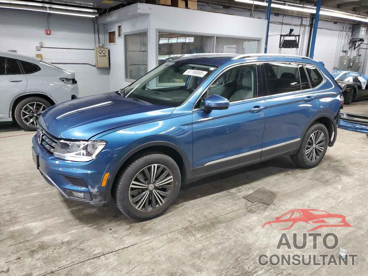 VOLKSWAGEN TIGUAN 2018 - 3VV2B7AX3JM084127