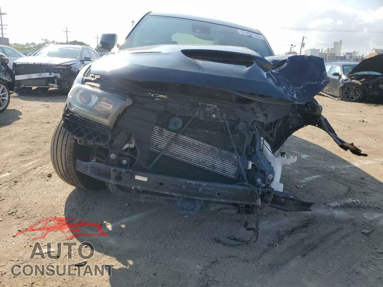 DODGE DURANGO 2018 - 1C4SDJCT5JC143597