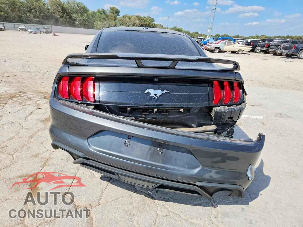FORD MUSTANG 2018 - 1FA6P8TH4J5122750