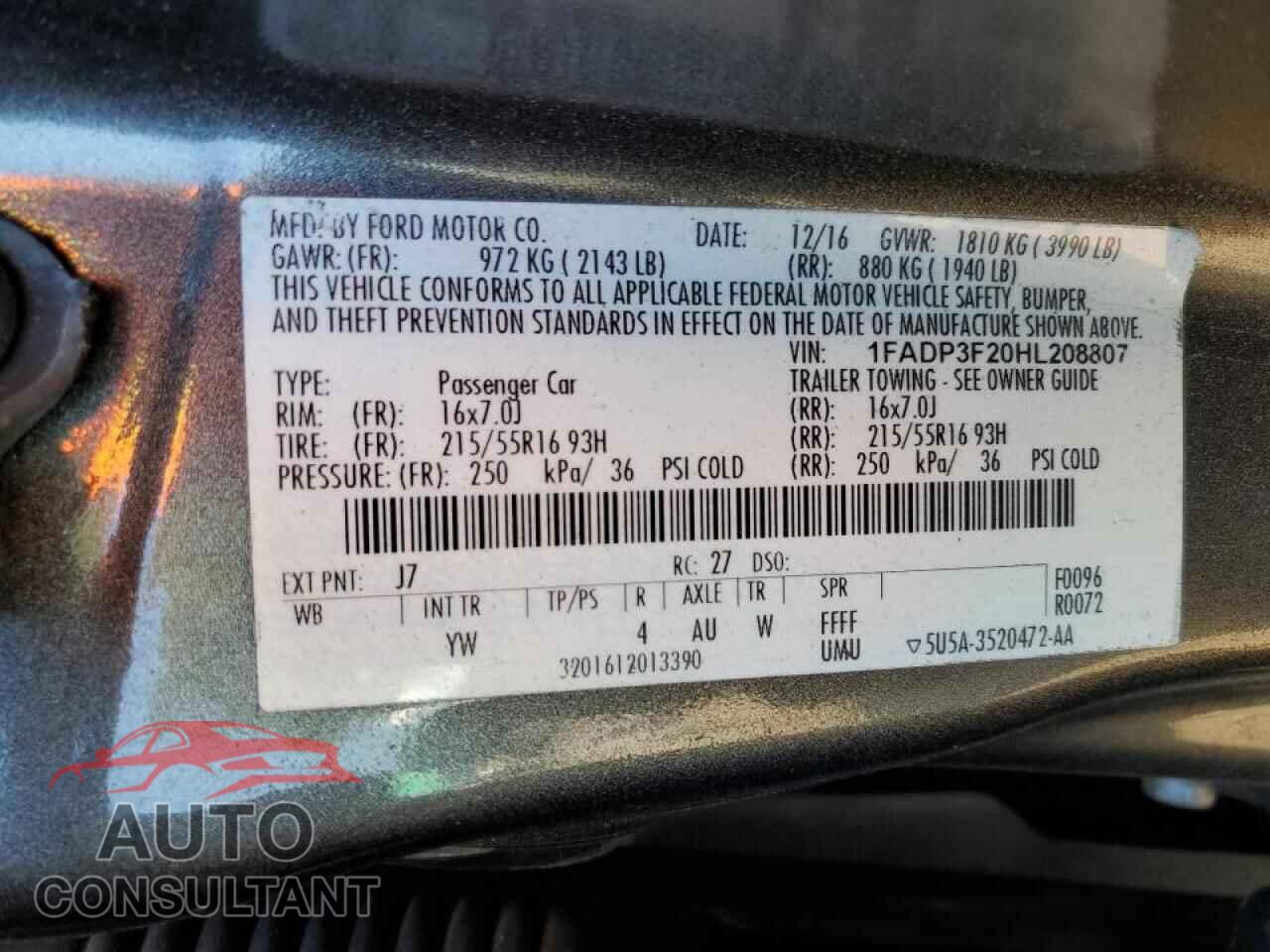 FORD FOCUS 2017 - 1FADP3F20HL208807