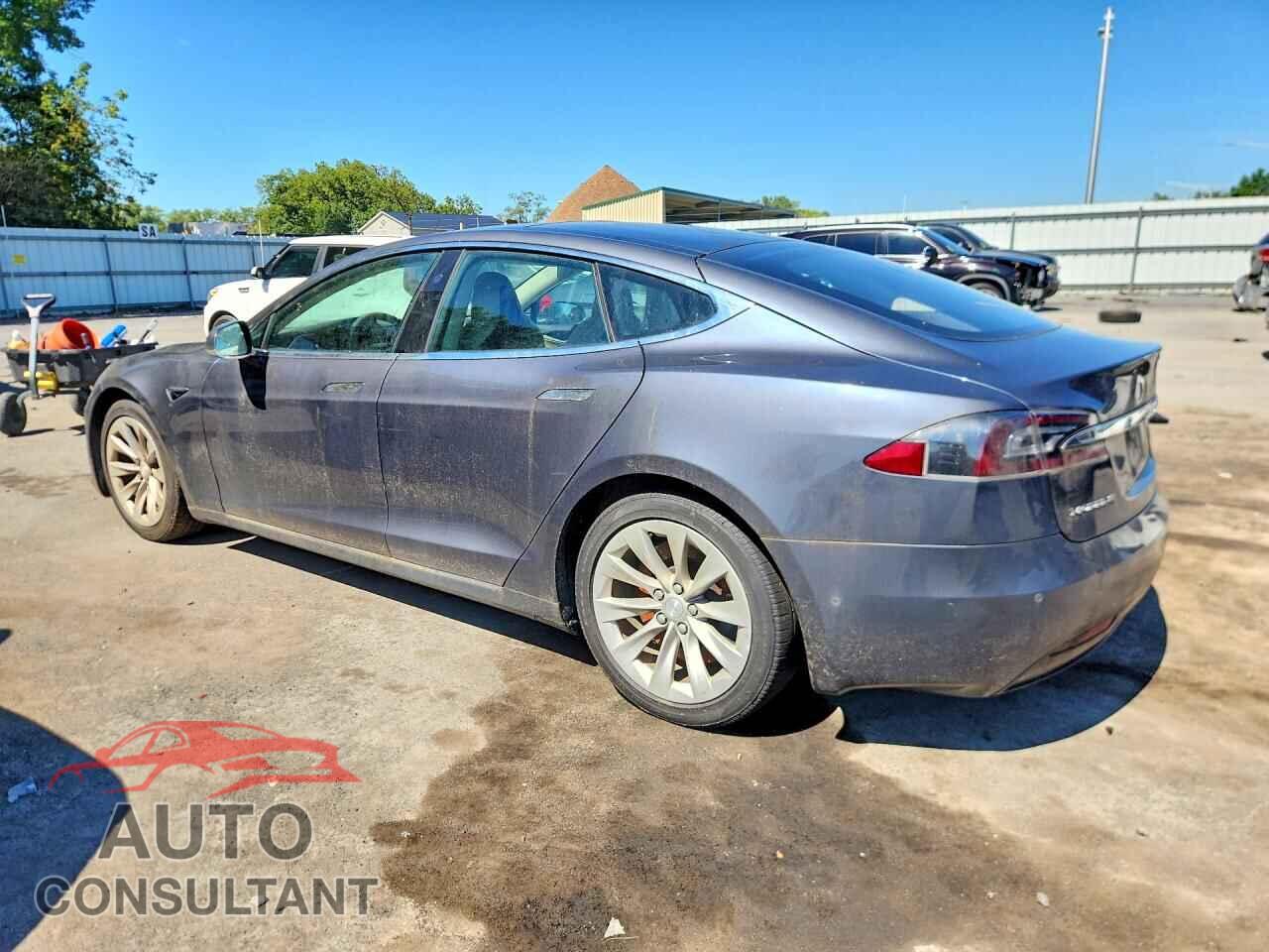 TESLA MODEL S 2017 - 5YJSA1E17HF198280