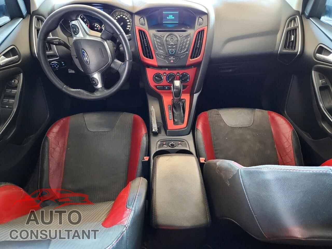 FORD FOCUS 2014 - WF0HP4L20E4105430