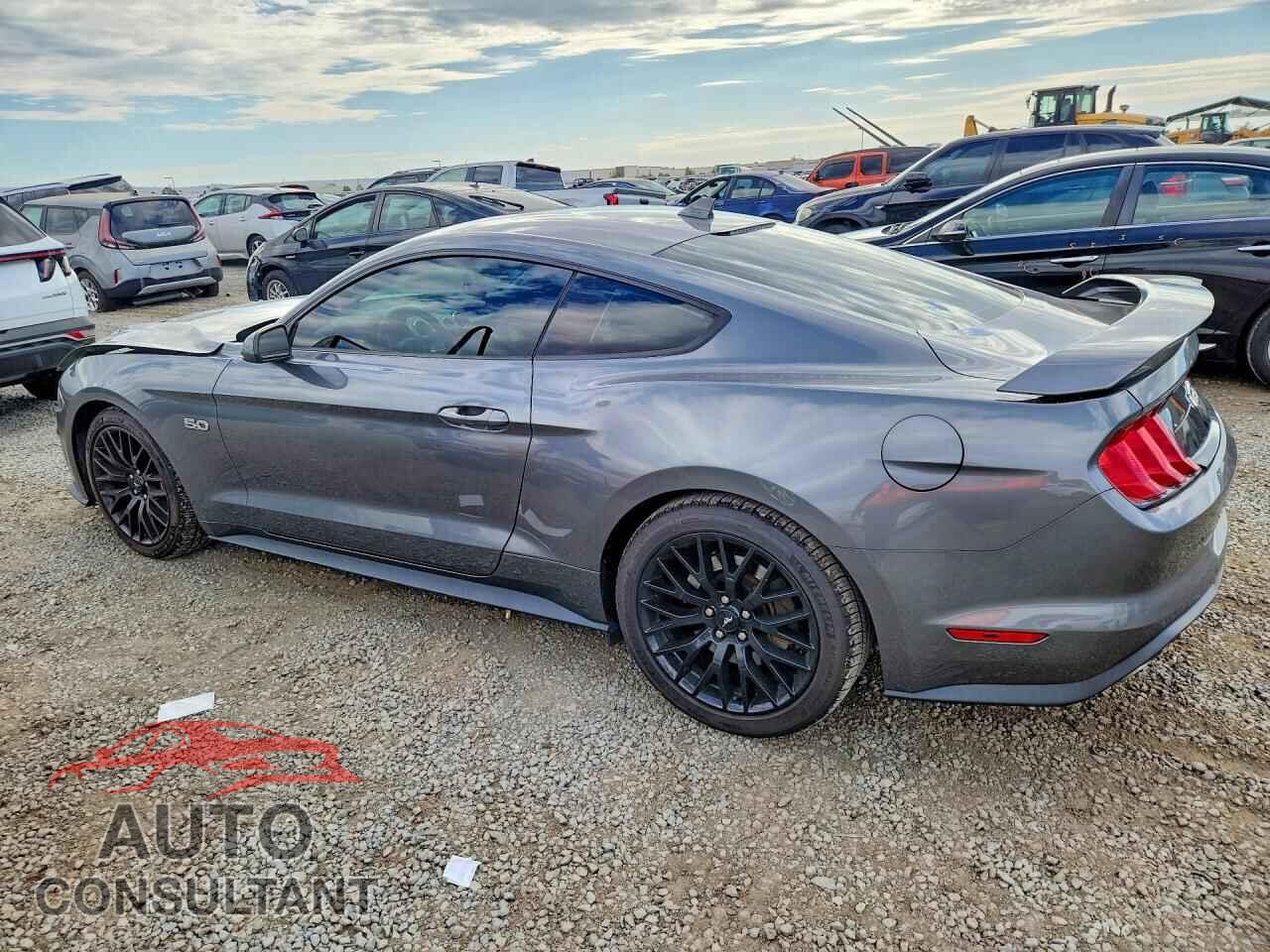 FORD MUSTANG 2022 - 1FA6P8CF8N5111755