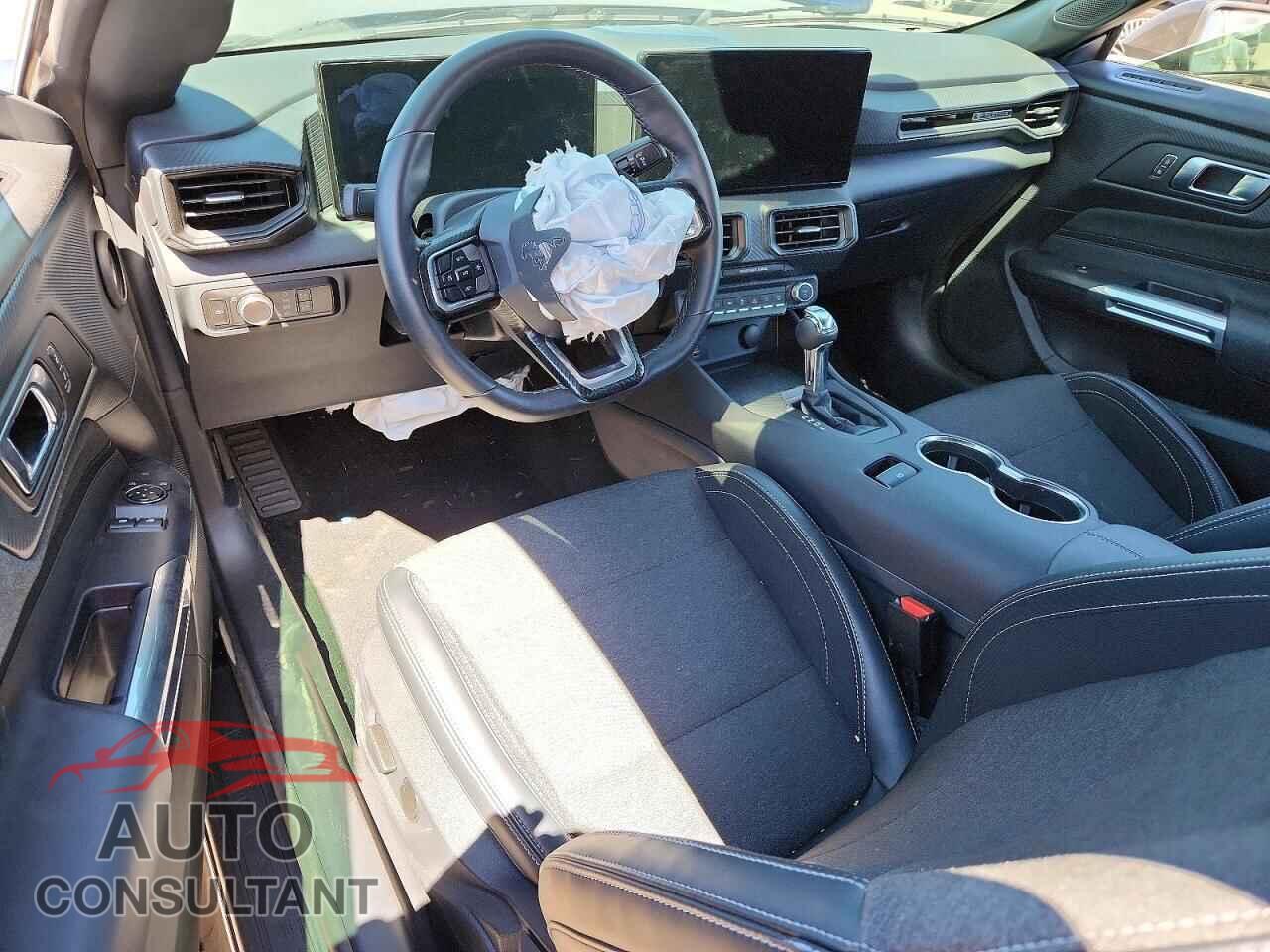 FORD MUSTANG 2026 - 1FA6P8TH2T5100202