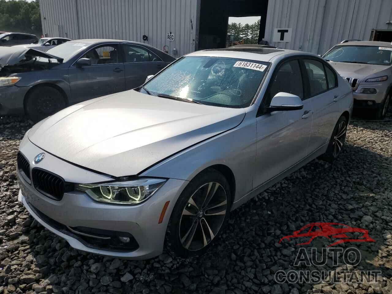 BMW 3 SERIES 2016 - WBA8E3G51GNU01350