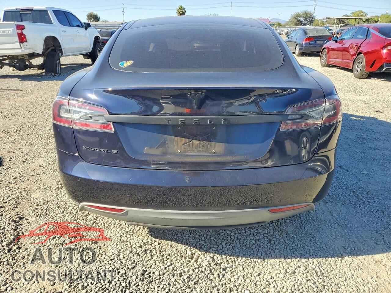 TESLA MODEL S 2014 - 5YJSA1H1XEFP29396