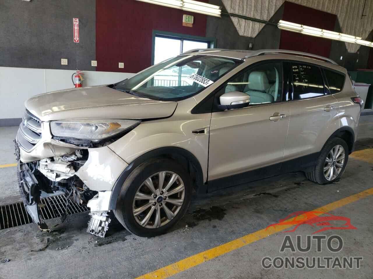 FORD ESCAPE 2017 - 1FMCU0JD4HUB14814