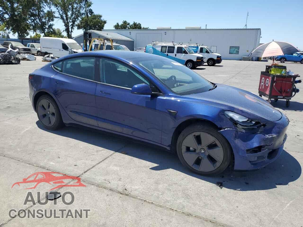 TESLA MODEL 3 2023 - 5YJ3E1EA6PF490977