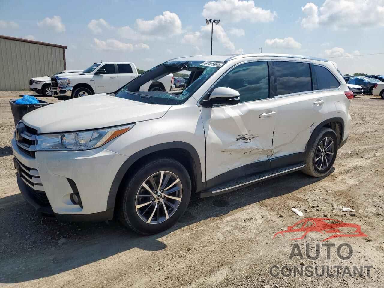 TOYOTA HIGHLANDER 2019 - 5TDKZRFH6KS563795