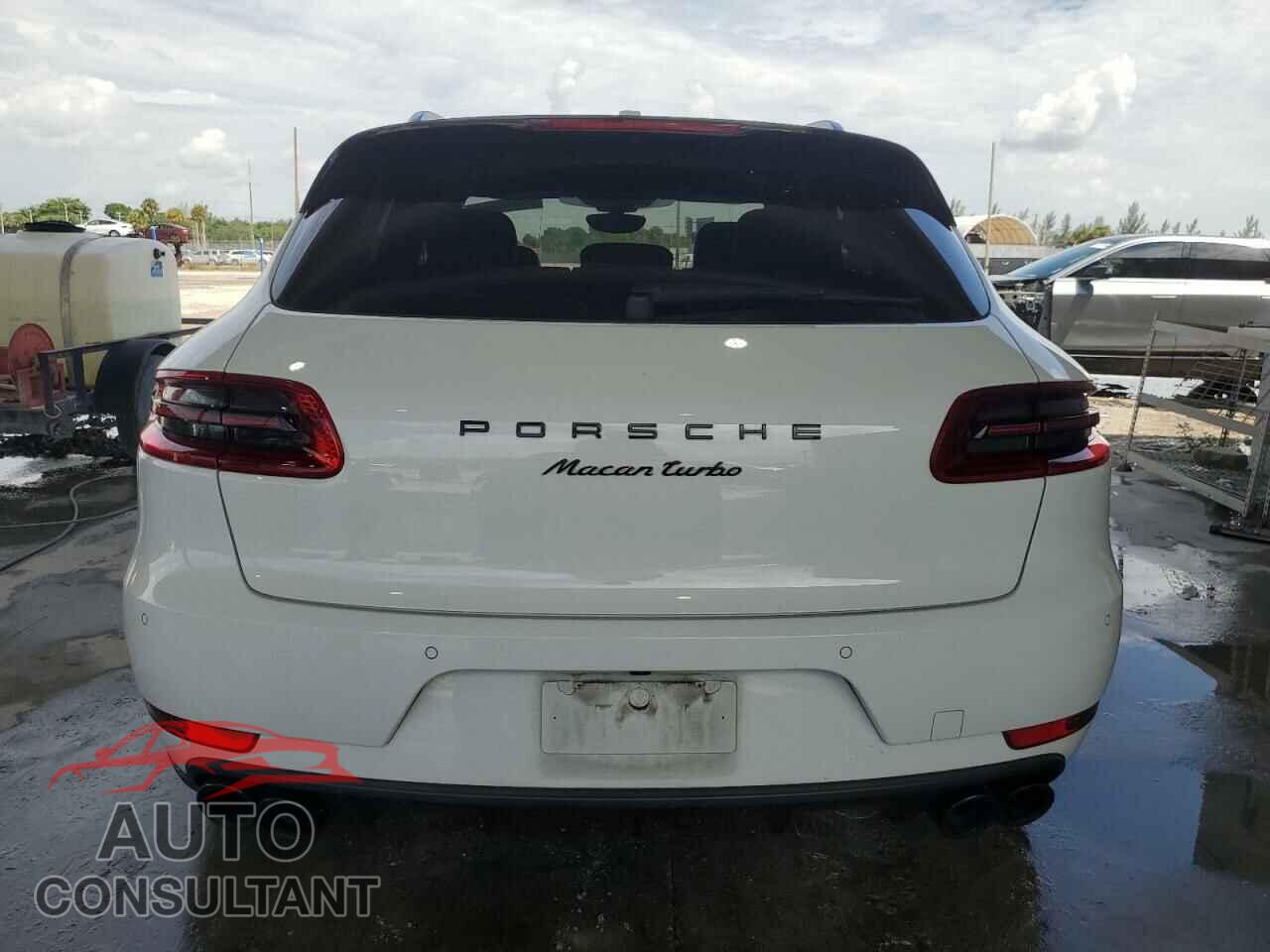 PORSCHE MACAN 2017 - WP1AF2A53HLB61590