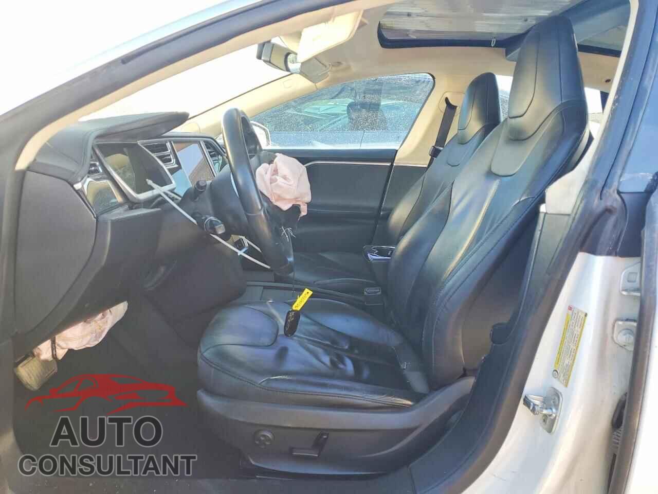 TESLA MODEL S 2013 - 5YJSA1CN3DFP04123