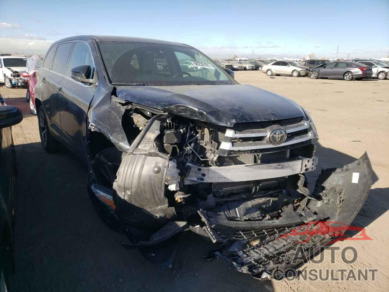 TOYOTA HIGHLANDER 2019 - 5TDZARFH4KS050437