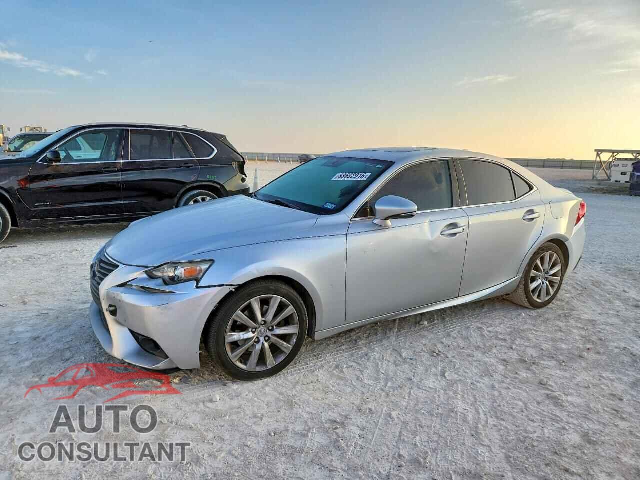 LEXUS IS 2014 - JTHBF1D28E5042126