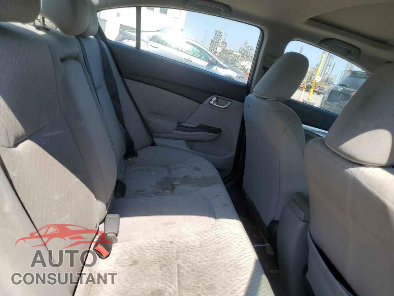 HONDA CIVIC 2015 - 2HGFB2F57FH012011