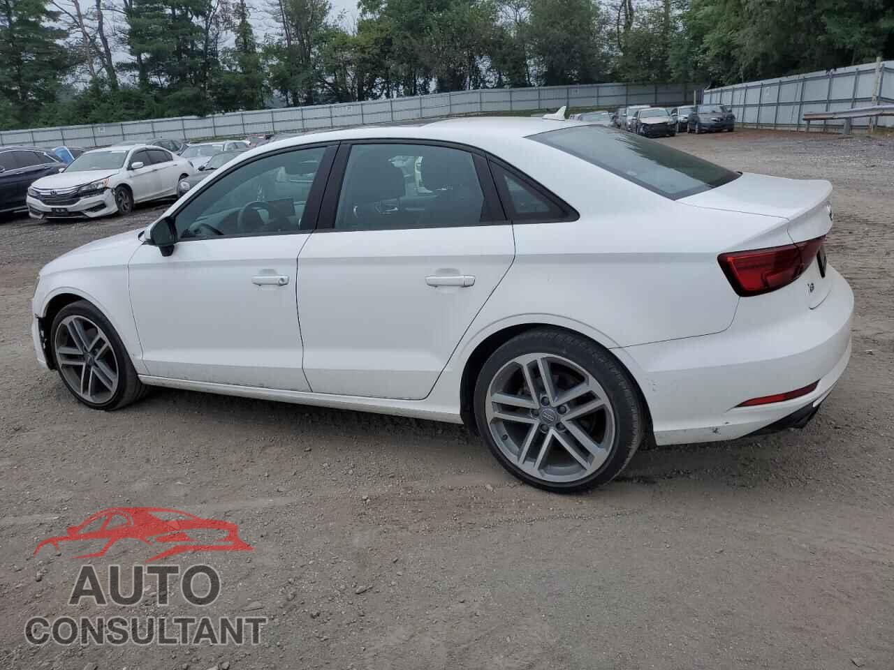 AUDI A3 2018 - WAUAUGFF9J1093204