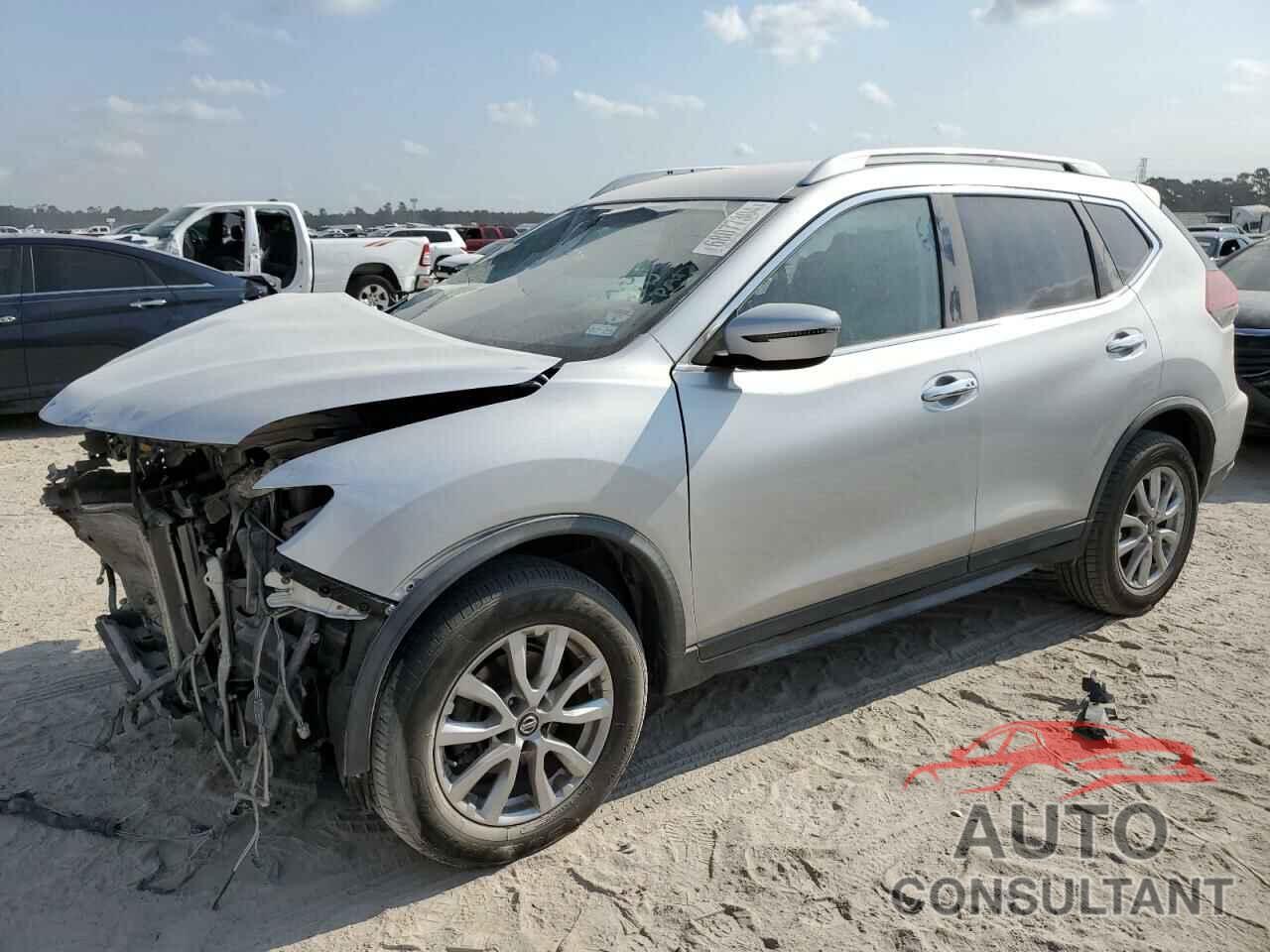 NISSAN ROGUE 2018 - KNMAT2MV6JP542595