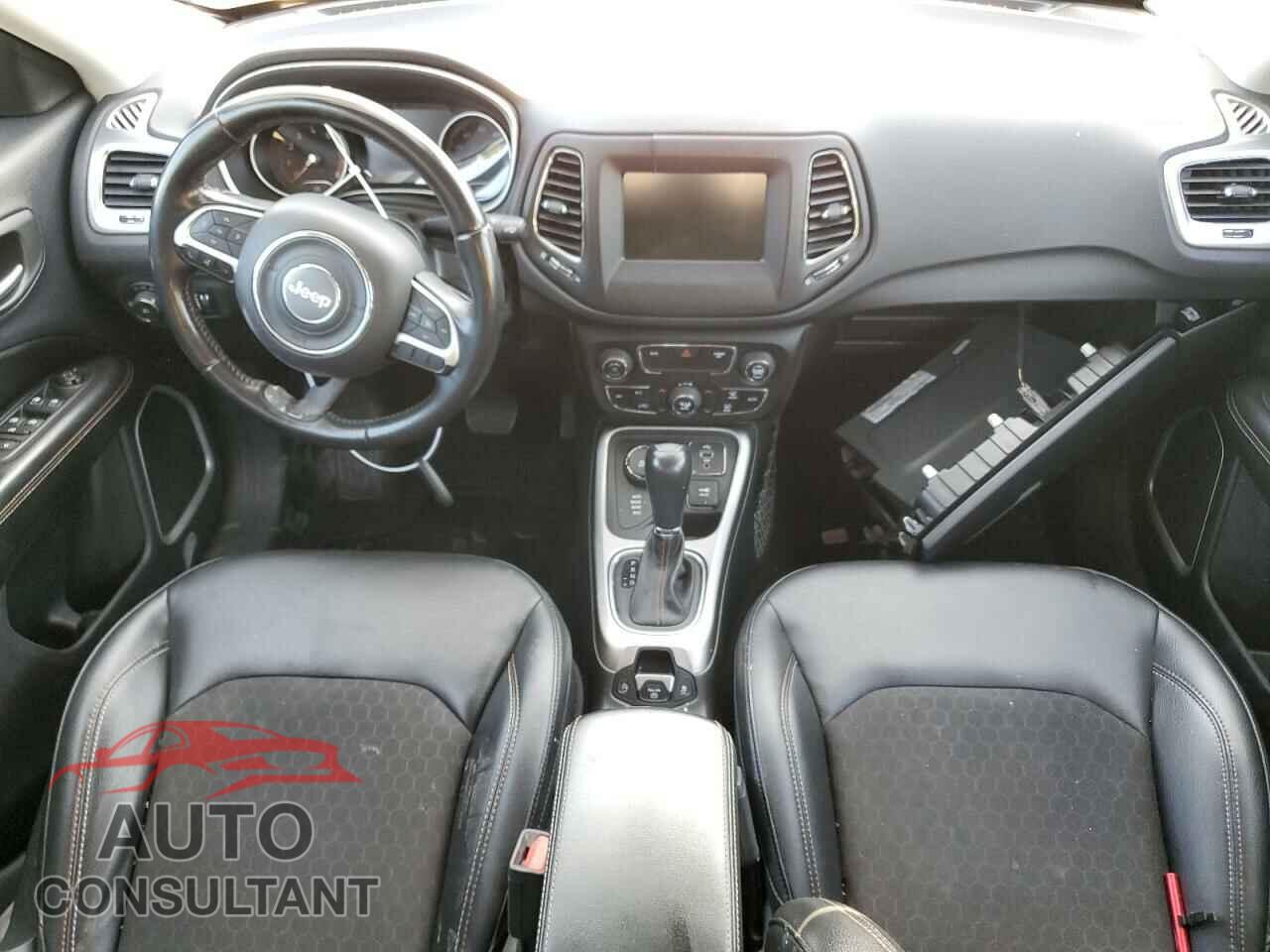 JEEP COMPASS 2018 - 3C4NJDBBXJT261391