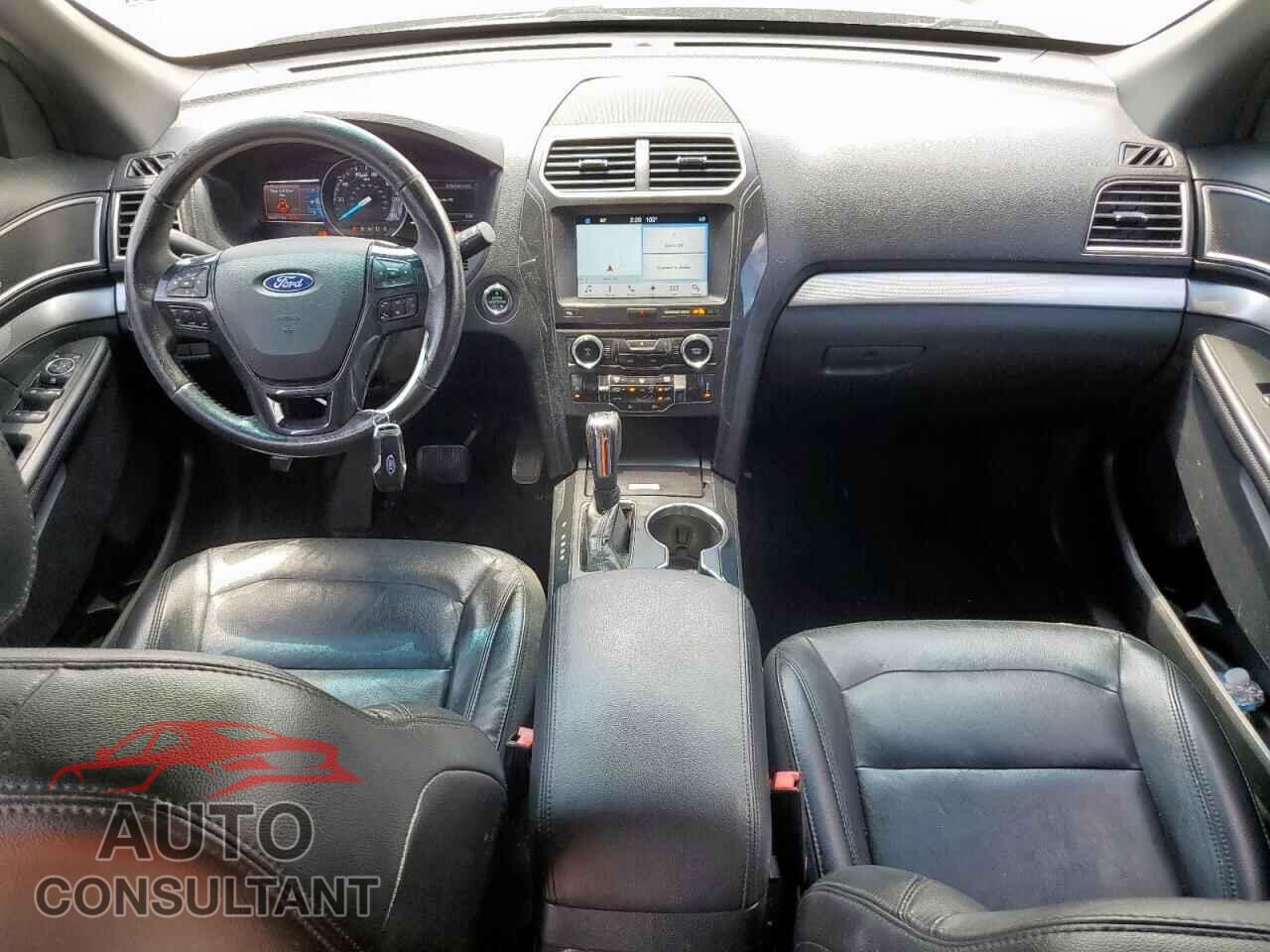 FORD EXPLORER 2017 - 1FM5K7D83HGA42458